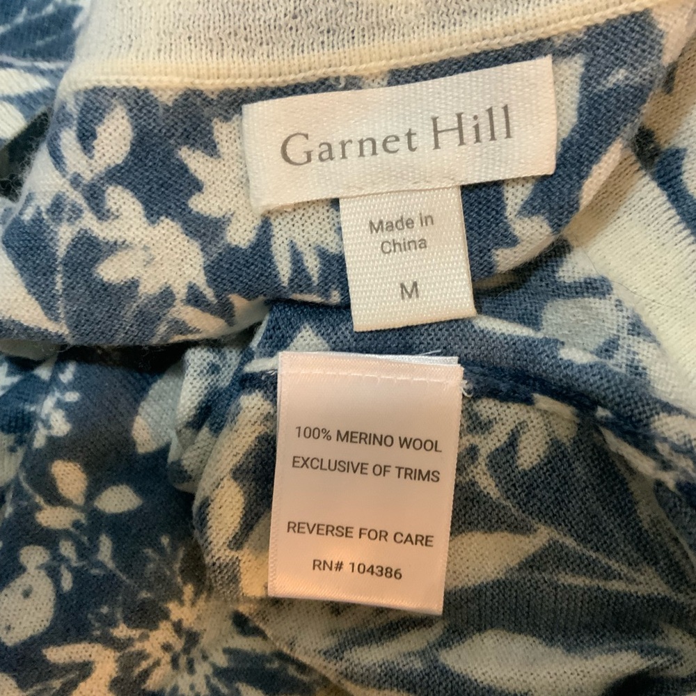 Garnet Hill Blue and White Floral Cardigan. Size M - Picture 4 of 4